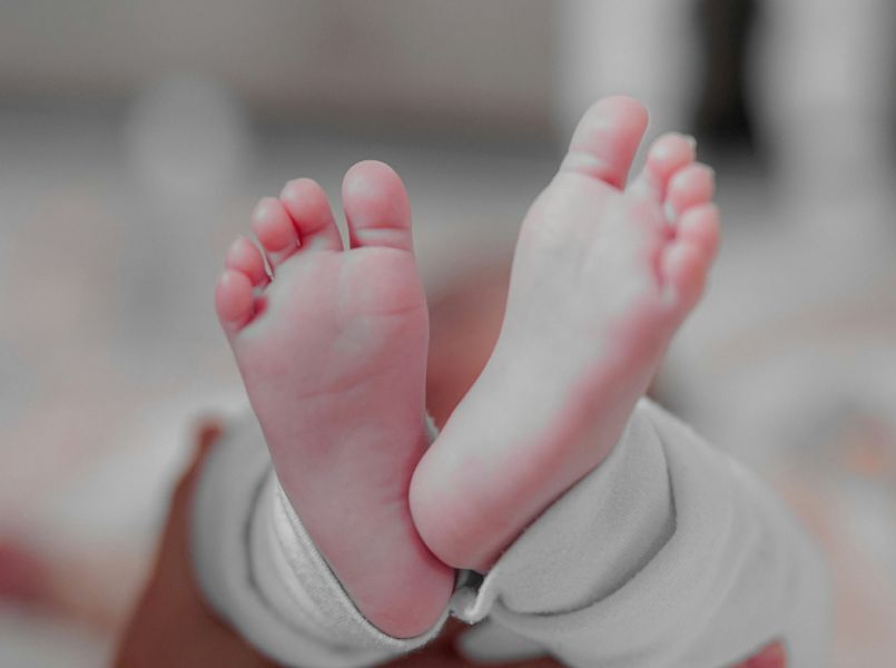 Wat is de hielprik bij baby’s?