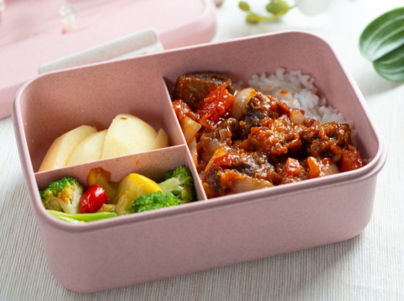 Plastic drinkflessen en broodtrommels: hoe gebruik je ze veilig?