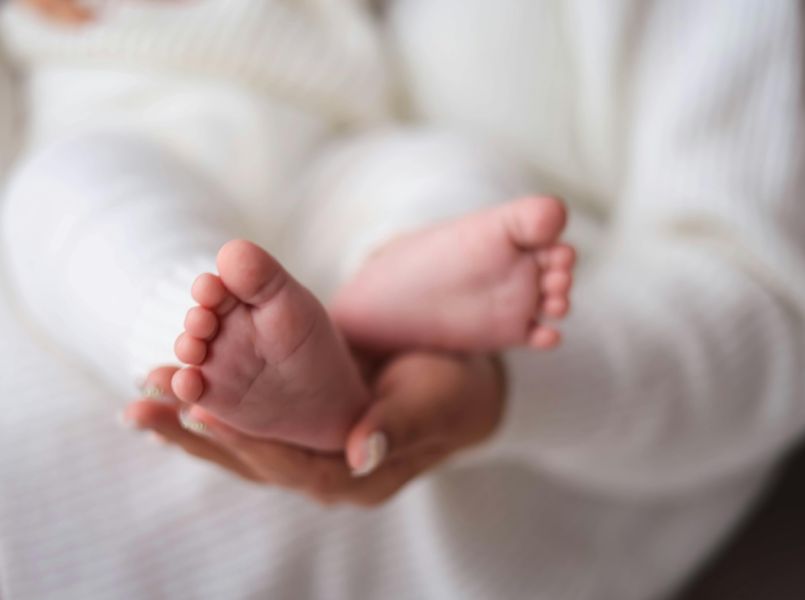 Mijn bevallingsverhaal: ‘Ik bleef 30 uur steken op 4 centimeter ontsluiting’