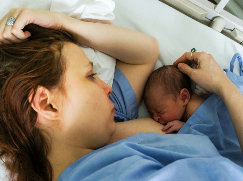 Kraamzorg wordt afgerekend als moeders geen borstvoeding geven