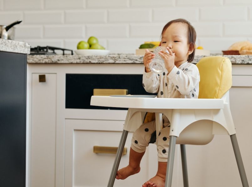 Een kinderstoel kopen: waar let je op? 
